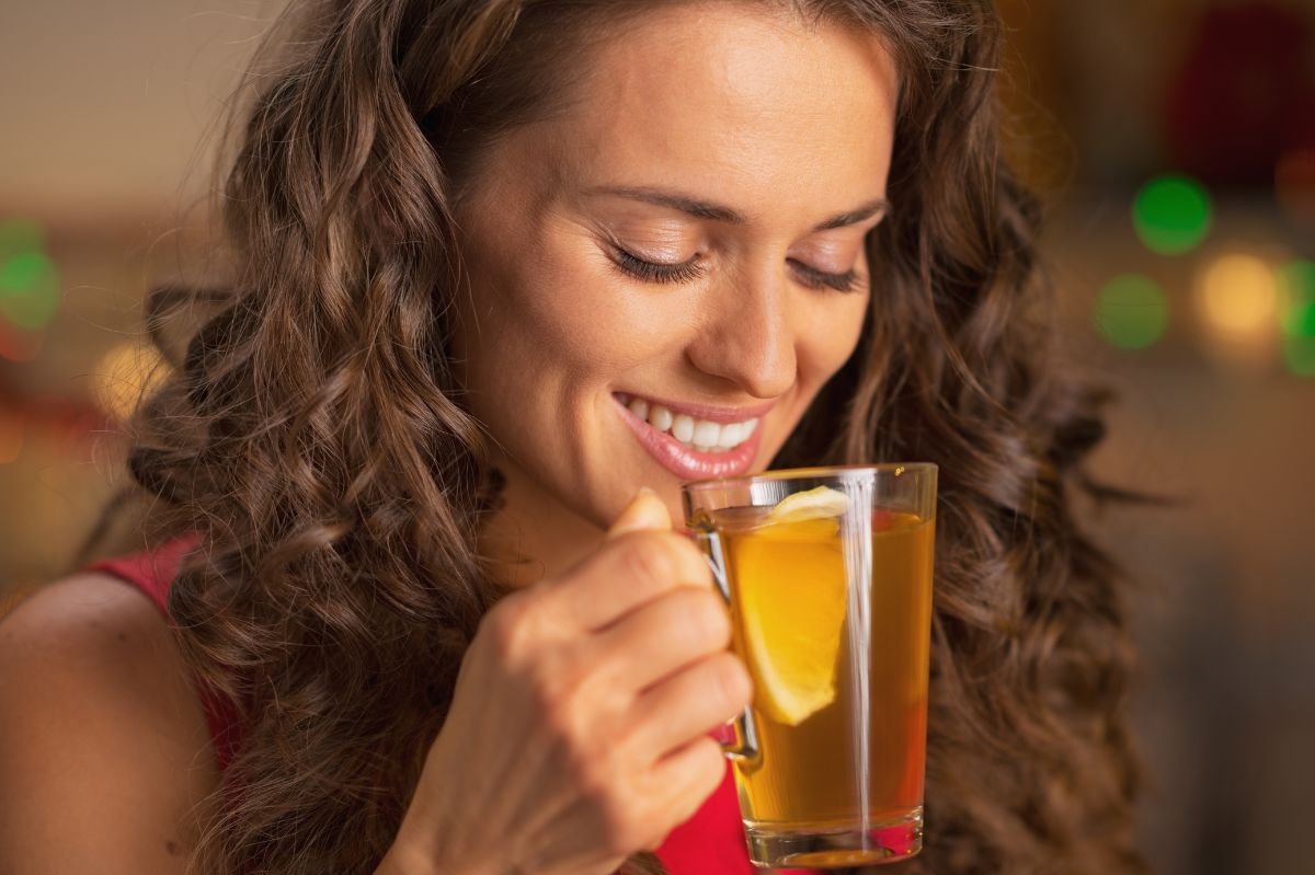 This drink aids weight loss. Drink it and enjoy the feeling of fullness.