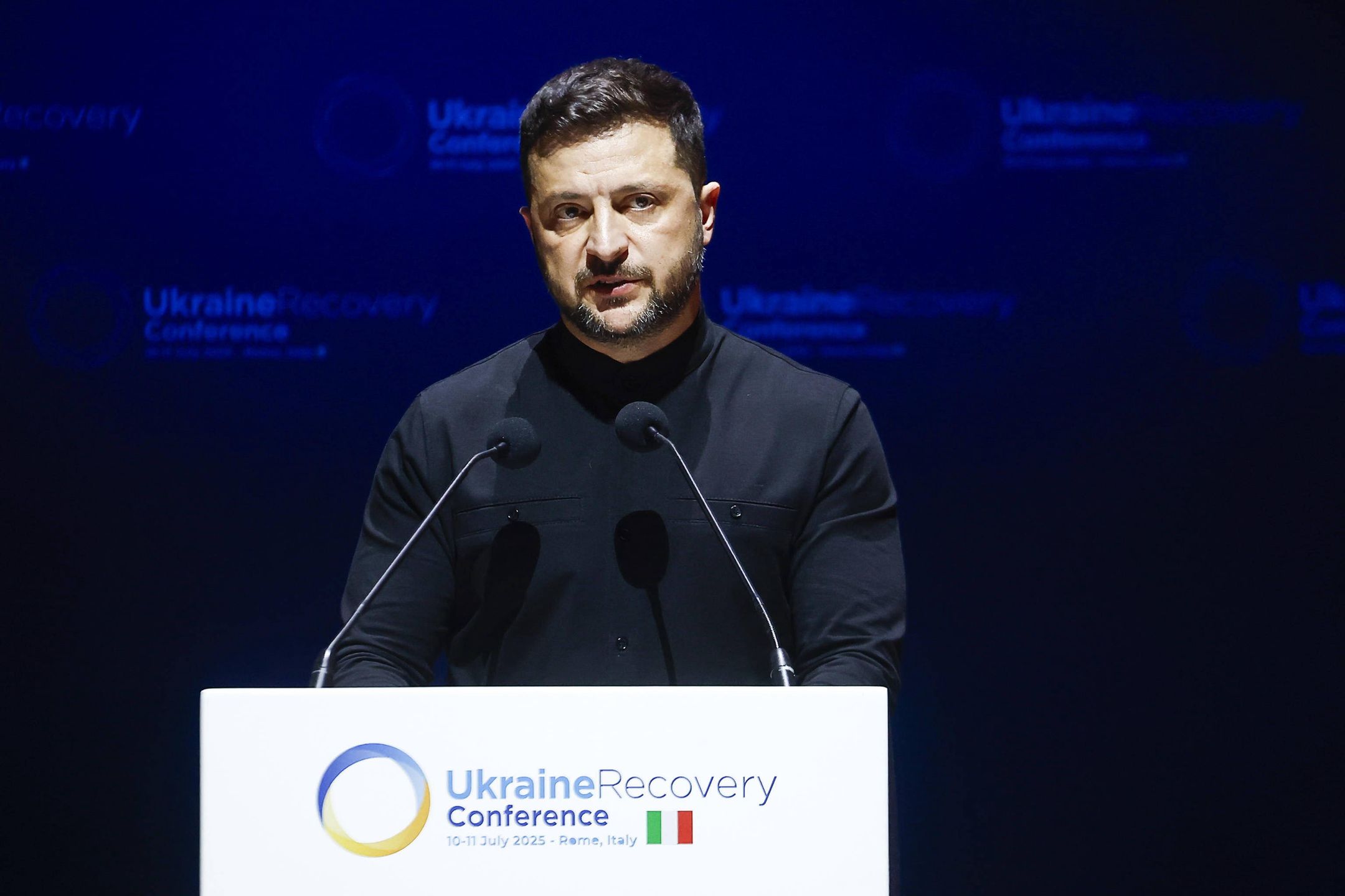 Ukraine Recovery Conference in Rome
epa12228784 Ukrainian President Volodymyr Zelensky speaks during the Ukraine Recovery Conference (URC) in Rome, Italy, 10 July 2025.  EPA/ANGELO CARCONI 
Dostawca: PAP/EPA.
ANGELO CARCONI
diplomacy, politicians, war