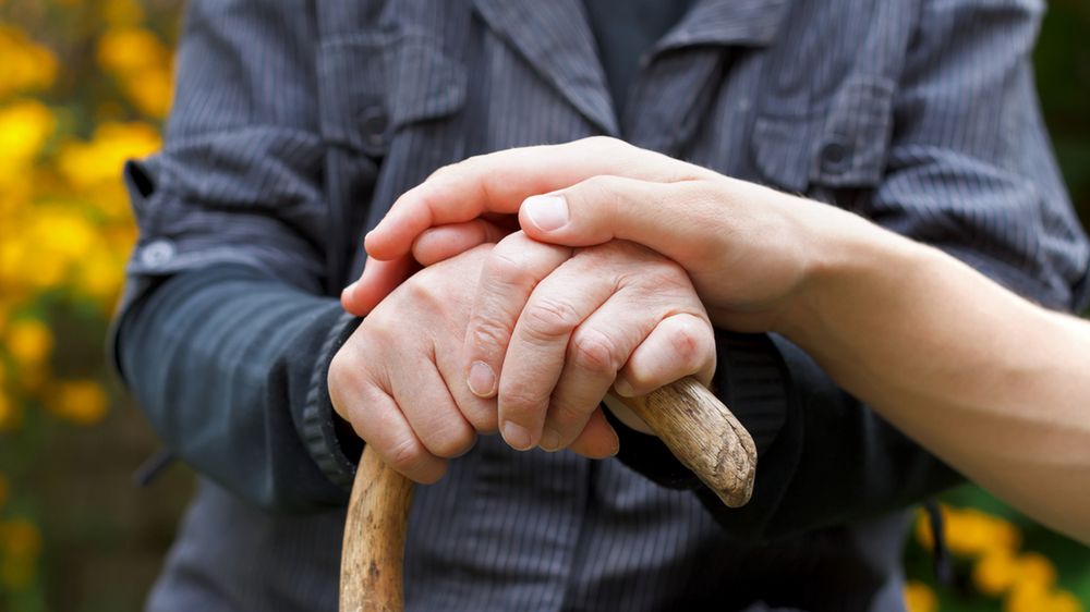 Inteligentna łyżeczka dla osób cierpiących na Parkinsona