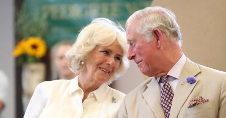 Książę Karol i księżna Camilla obchodzą 16. rocznicę ślubu. Pokazali zdjęcie