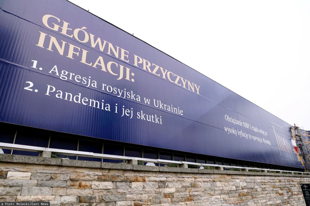 NBP z przekazem do Polaków. Ten baner ma wyjaśnić, skąd wysoka inflacja