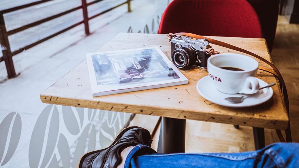 Olympus poprawia osiągi flagowych korpusów i prezentuje nowe torby 1