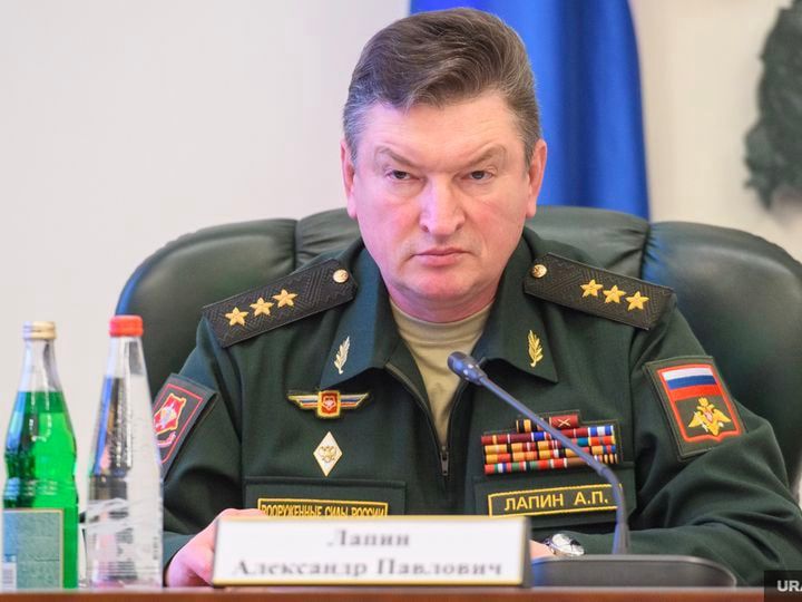 Generał-Pułkownik Sił Zbrojnych Federacji Rosyjskiej Aleksander Łapin stracił stanowisko dowódcy grupy armii "Centrum"