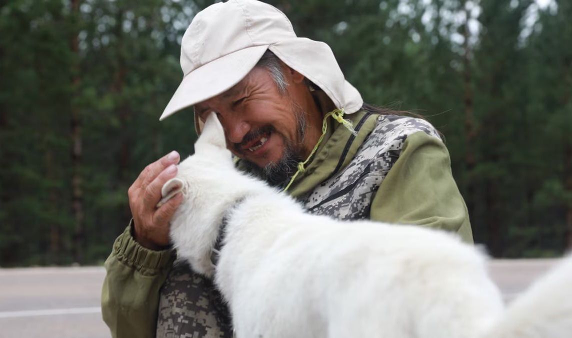 Someone poisoned the dog of the most famous shaman in Russia, Aleksandr Gabyszew.