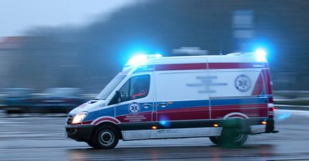 Zielona Góra. Ciężki wypadek na weselu. Na kobietę spadła kula dyskotekowa