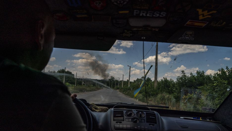DONETSK OBLAST, UKRAINE - JULY 02: A column of smoke rising from an area is seen from a car as the war between Russia and Ukraine continues in Donetsk Oblast, Ukraine on July 02, 2024. The T-80 is a main battle tank (MBT) that was designed and built in the former Soviet Union and manufactured in Russia. (Photo by Jose Colon/Anadolu via Getty Images)