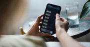 Ułatw sobie życie. Jak ustawiać budziki i alarmy w telefonie dotykowym?