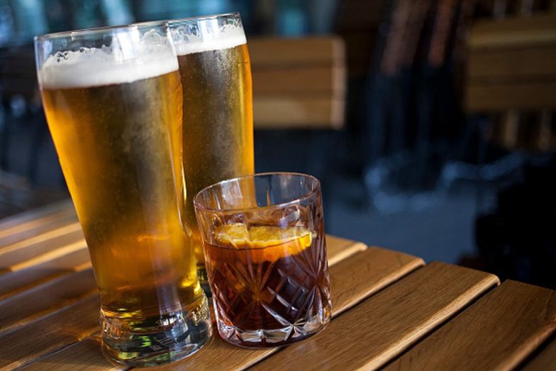 Ile piwa rocznie wypija Polak? Dramatyczne statystyki