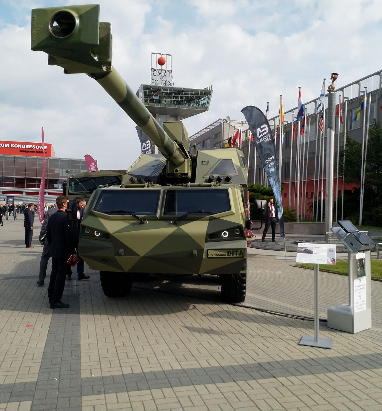 MSPO 2021. Premiera kołowej artylerii po czesku - DITA