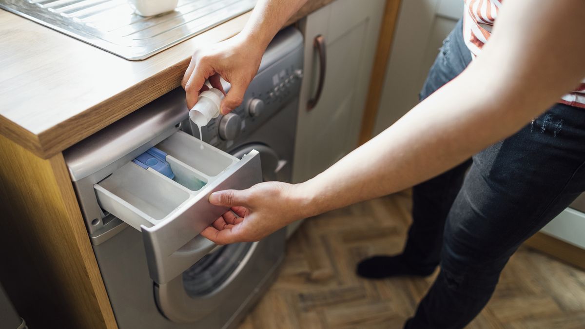 Różne zastosowanie płynu do płukania