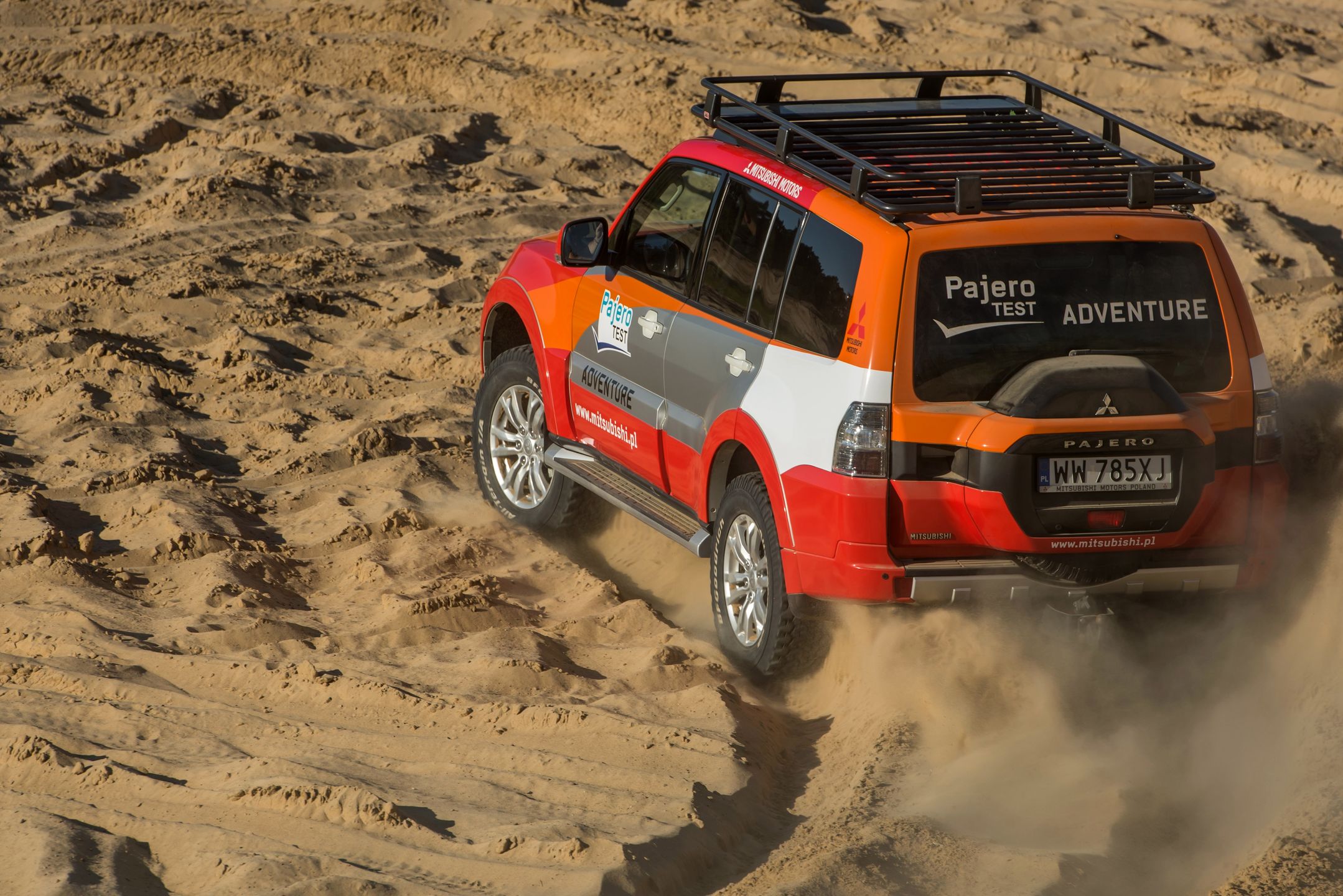 Mitsubishi Pajero V80