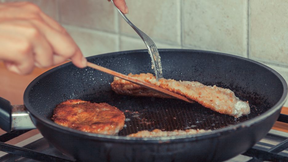 Pewnych produktów lepiej nie odgrzewać na drugi dzień