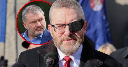 Żurek o decyzji PE ws. Brauna. "Czas na prokuraturę i sąd"