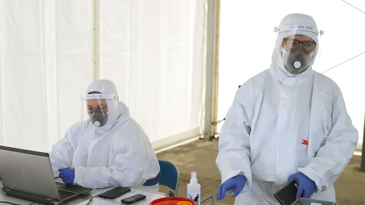 Coronadiag pomoże ocenić ryzyko zakażenia COVID-19 [fot. KRZYSZTOF SZYMCZAK/Polska Press/East News]