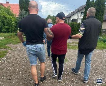 Ukrywał się przed więzieniem przez pół roku. 39-latek z gminy Chęciny zatrzymany przez "łowców cieni"