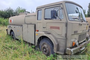 Samochody od 1000 zł, drewno opałowe i kosiarki. Nowy przetarg Agencji Mienia Wojskowego w Lublinie