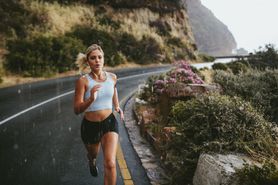 Jak oddychać podczas biegania? – zasady, nos czy usta, rytm