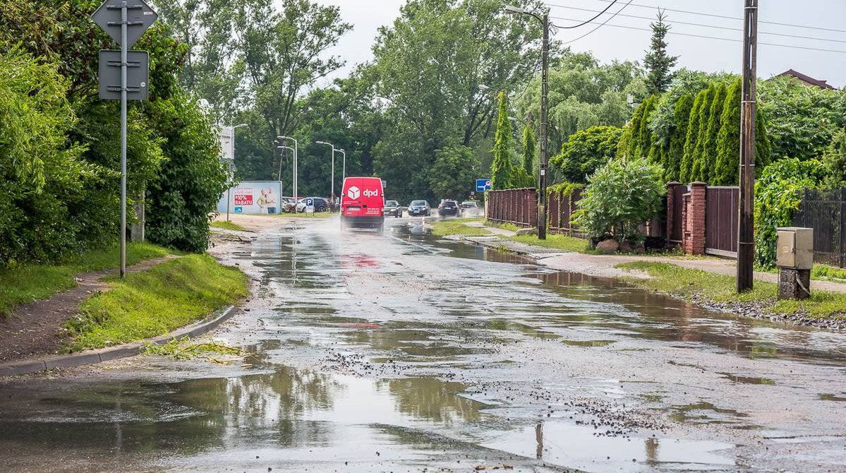 Warszawa: Miasto zapłaci krocie za przebudowę jednej ulicy