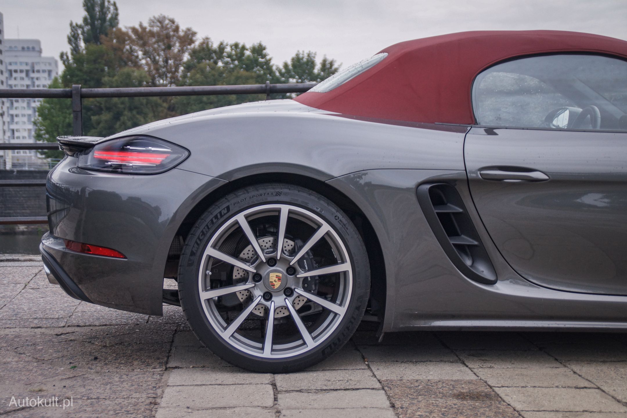 Porsche 718 Boxster