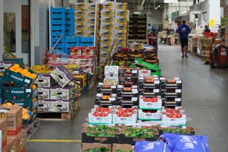 Mroźna zima. Oto co się dzieje z cenami warzyw i owoców