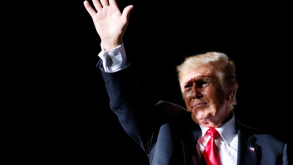 Donald Trump: "Zwlekał z działaniem ponad trzy godziny"