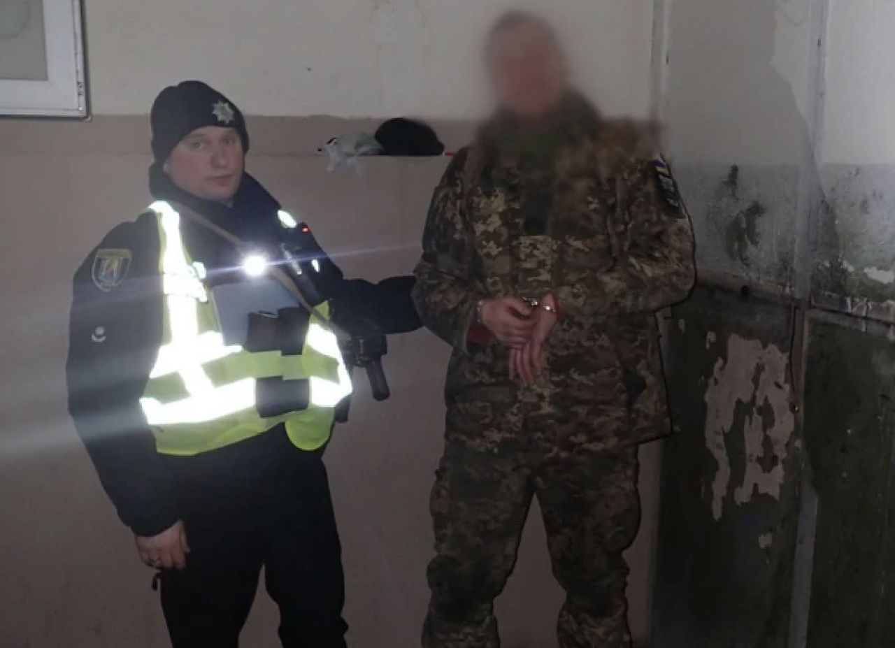 Dezerter zaatakował w Kijowie. Dźgnął dwie osoby