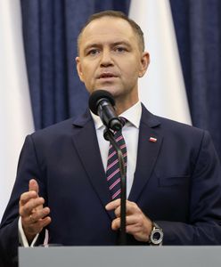 100 dni Nawrockiego. Ekspert: konsoliduje prawicę, ale rośnie polaryzacja