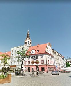 Świdnica. Zmarł po pobiciu na Rynku. Są zarzuty dla lekarza