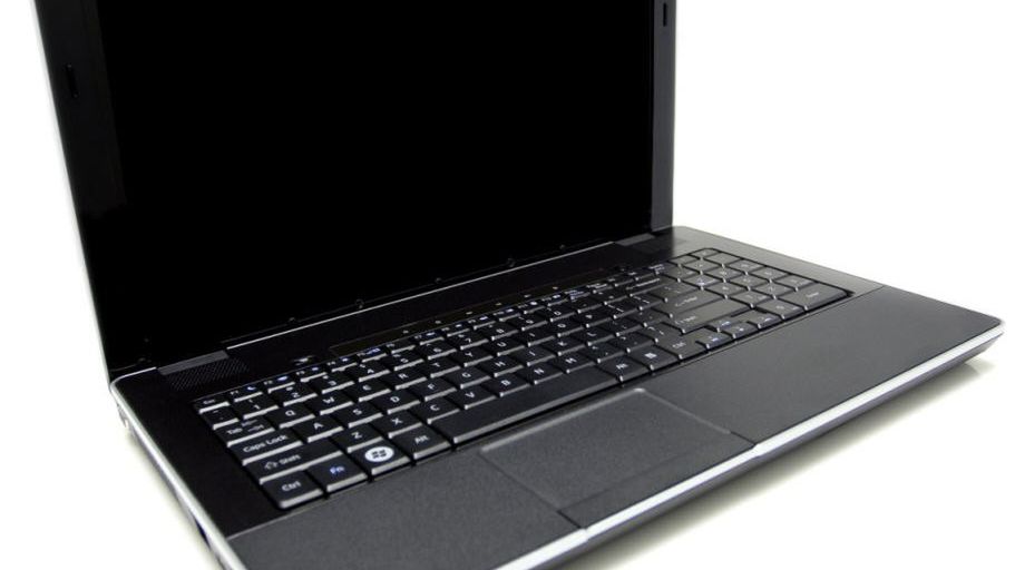 Maingear Clutch-15 - bo klasa średnia też jest ważna 1