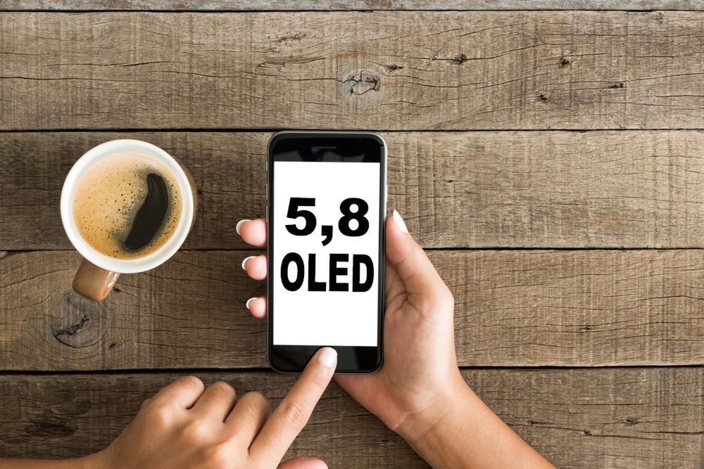 Apple pracuje nad iPhone'em Pro z 5,8-calowym ekranem OLED? 1