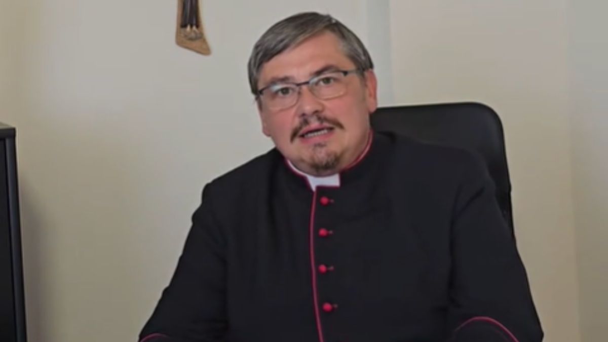 Ksiądz Wojciech Grzesiak opowiedział o wyjeździe do Ukrainy.