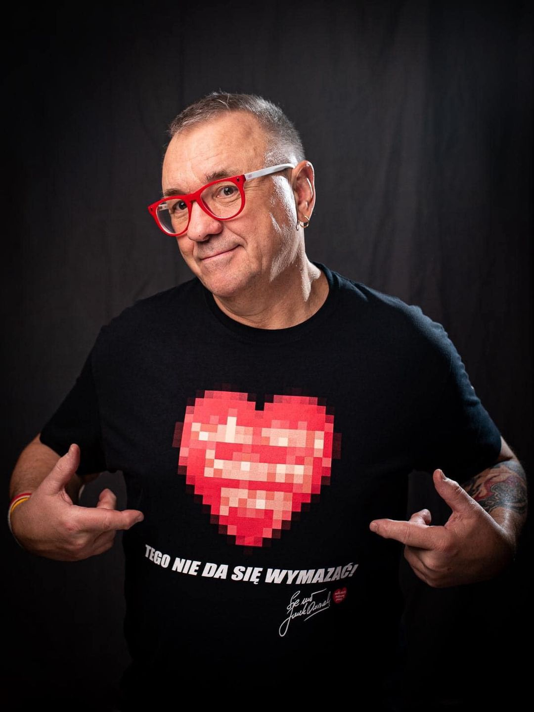 TVP wymazało serduszko WOŚP w swoim materiale?