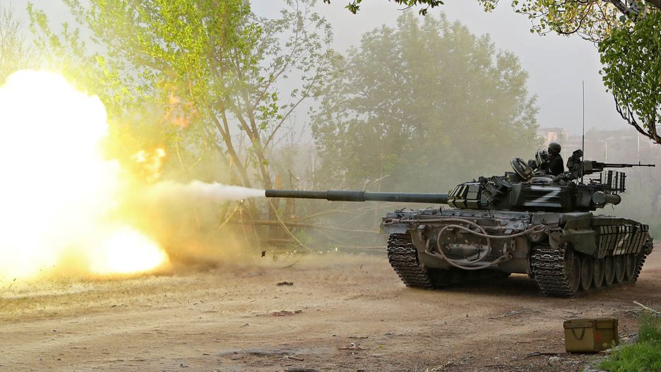 Service members of pro-Russian troops fire from a tank in Mariupol
Service members of pro-Russian troops fire from a tank during fighting in Ukraine-Russia conflict near the Azovstal steel plant in the southern port city of Mariupol, Ukraine May 5, 2022. Picture taken May 5, 2022.,Image: 688956846, License: Rights-managed, Restrictions: , Model Release: no, Credit line: ALEXANDER ERMOCHENKO / Reuters / Forum
ALEXANDER ERMOCHENKO / Reuters / Forum
defence, civil unrest, war, category_code_def, category_code_europ, category_code_war, category_code_vio, category_code_defence, category_code_civil unrest