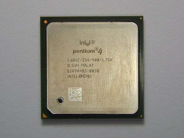 Intel Pentium 4 Willamette.