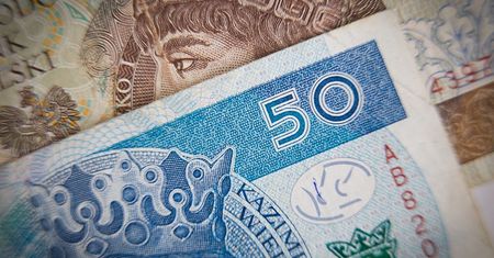 Jest ruch na złotym. "Globalny odpływ kapitału"