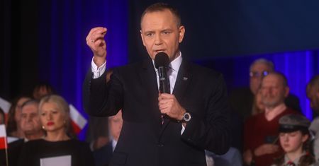 Karol Nawrocki o obietnicy obniżenia cen prądu. "Nie przeszło mi przez głowę"