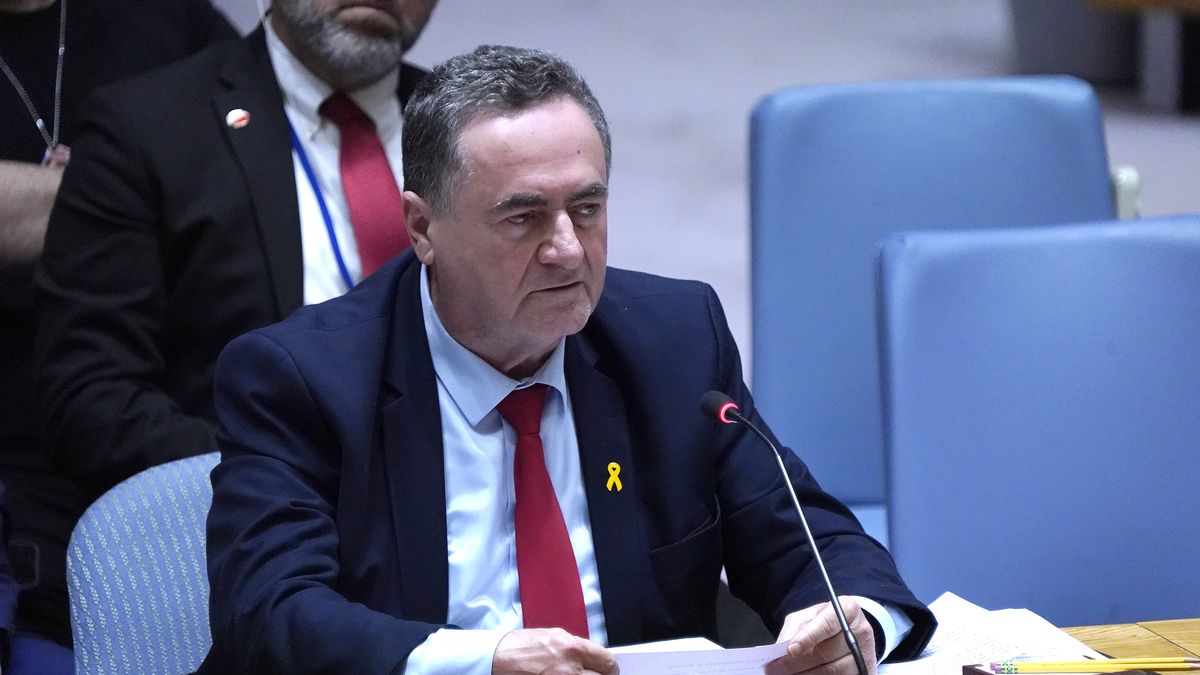 Israel Kac grozi władzom Iranu