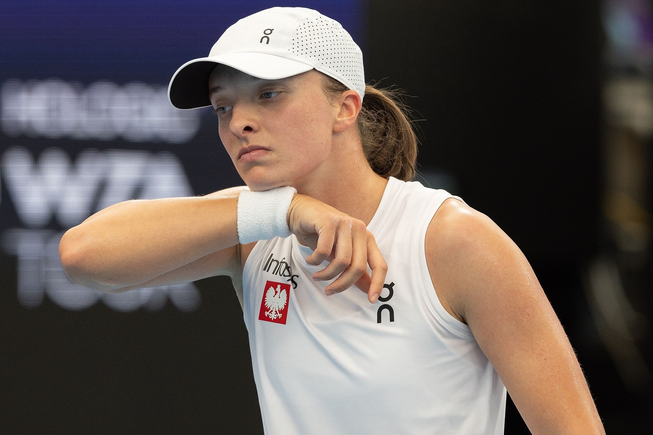 SYDNEY, AUSTRALIA - JANUARY 1: Iga Swiatek of Poland reacts against Cezchia's Karolina Muchova during day six of the 2025 United Cup at Ken Rosewall Arena on January 1, 2025 in Sydney, Australia. (Photo by Steve Christo - Corbis/Corbis via Getty Images)