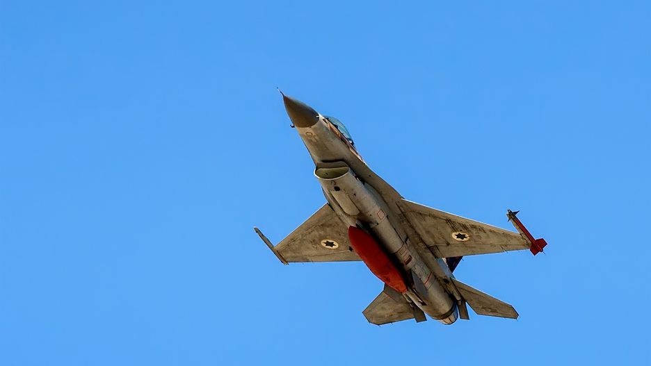 Wpadka izraelskiej armii. Osiem myśliwców F-16 zalanych
