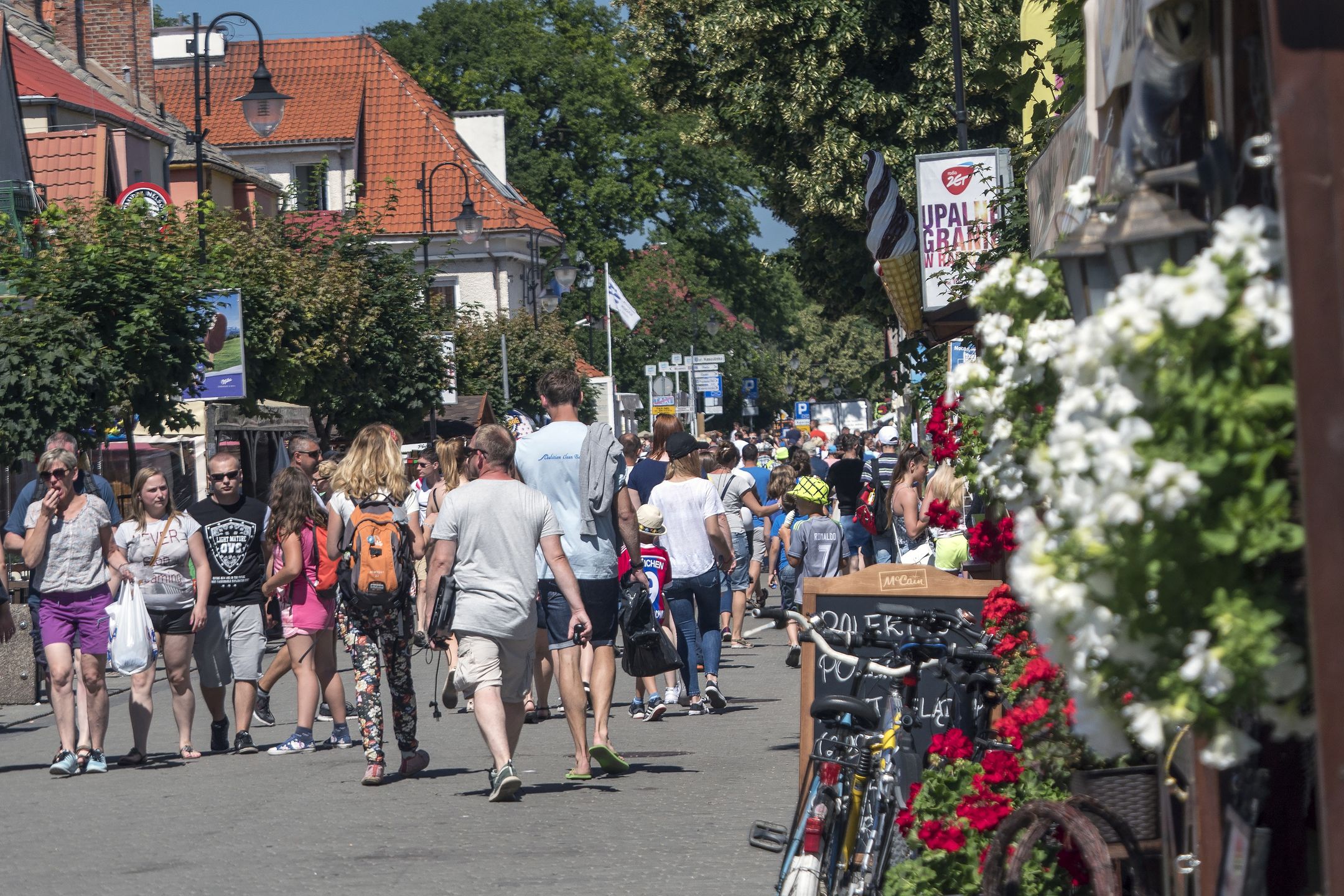 Miejscowości na Mierzei Helskiej są w sezonie oblegane przez turystów