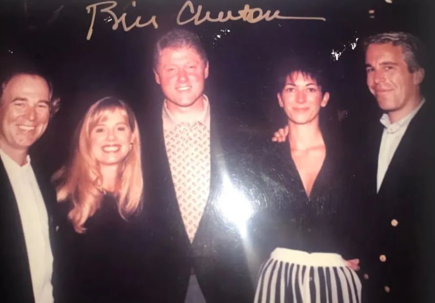 Bill Clinton w aktach Epsteina 
