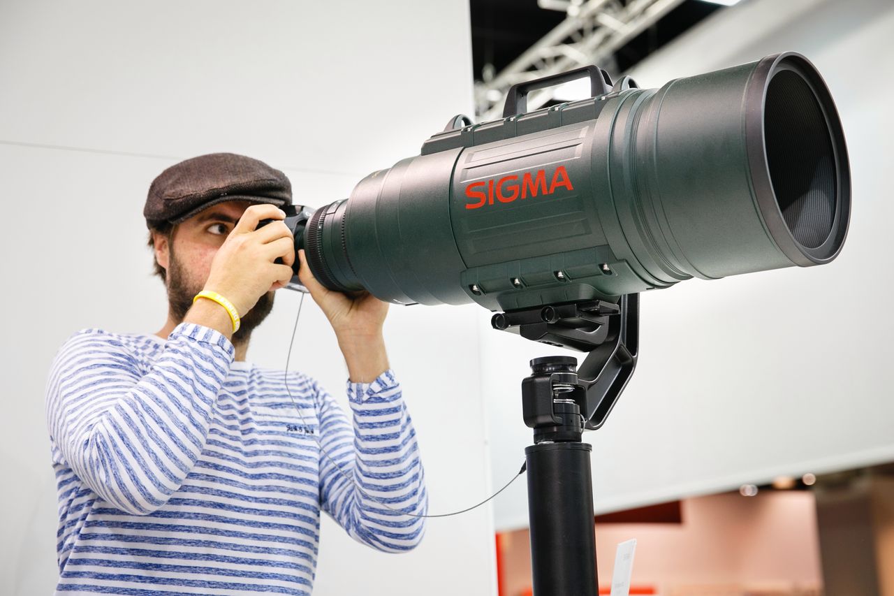 Sigma 200-500mm f/2.8 na targach Photokina 2014.