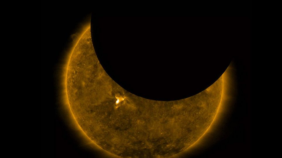 Księżyc zasłonił Słońce i zawrócił! To rzadkie zjawisko 1