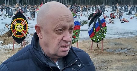 Giną wagnerowcy. "Siedmiokrotnie zwiększyła się liczba nagrobków"