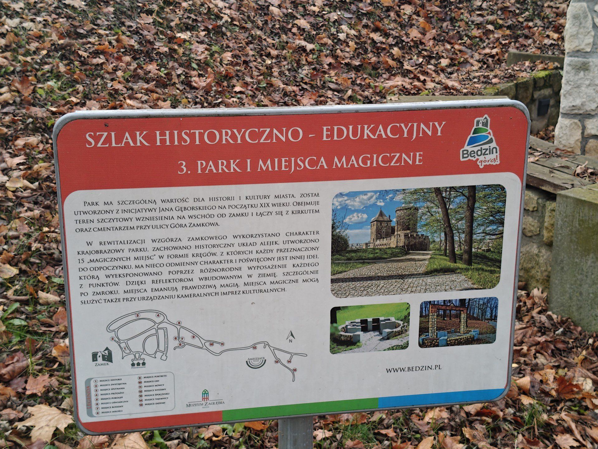 Przewijaj w dół, aby przejść do następnych zdjęć!