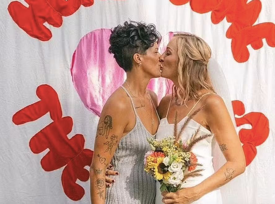 Pierwszy lesbijski ślub w rodzinie królewskiej (Instagram)