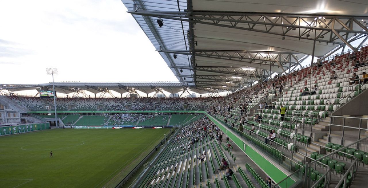 Koronawirus w Polsce. Od 19 czerwca częściowe otwarcie stadionów piłkarskich