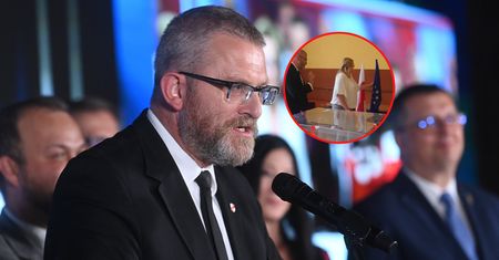 Zażądał usunięcia flagi. "Tu jest Polska"