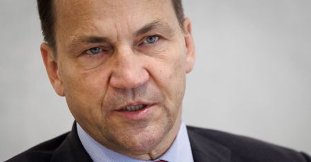 Pilny apel Sikorskiego. "Zrobiło się naprawdę niebezpiecznie"