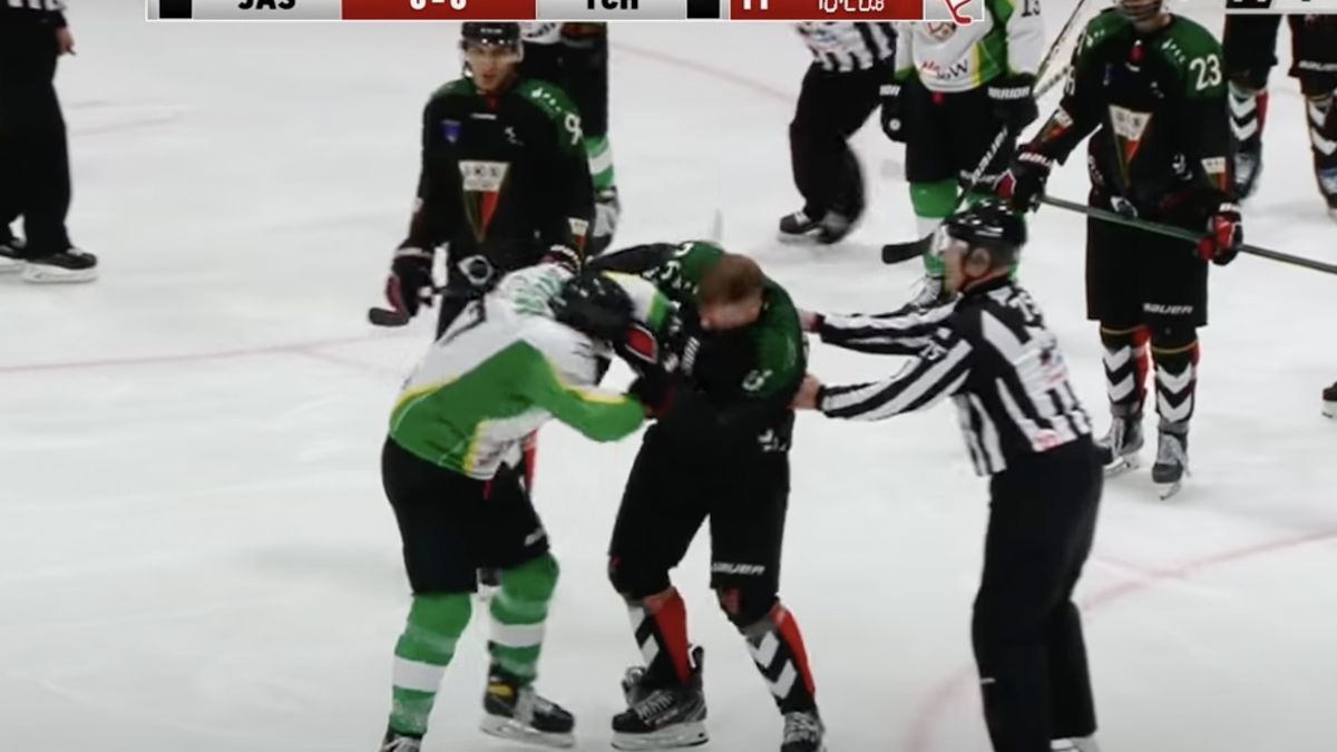 Awantura podczas meczu PHL 